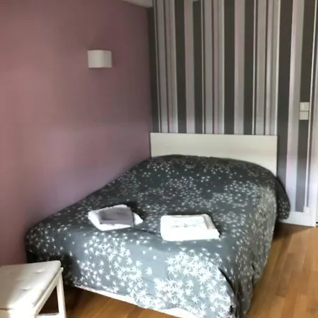 La Maison D'eysines Tatil Evi *